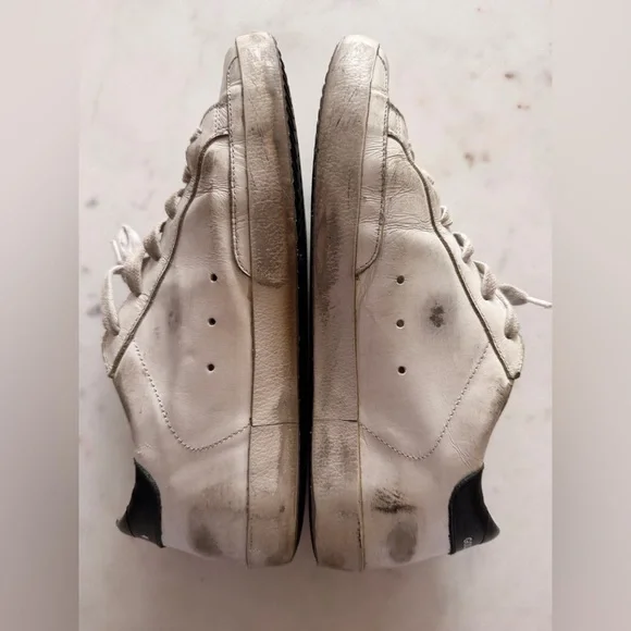 Golden Goose Superstar Sneakers - Picture 3 of 10